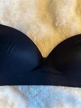 Soma Black Seamless Strapless Bra NWT